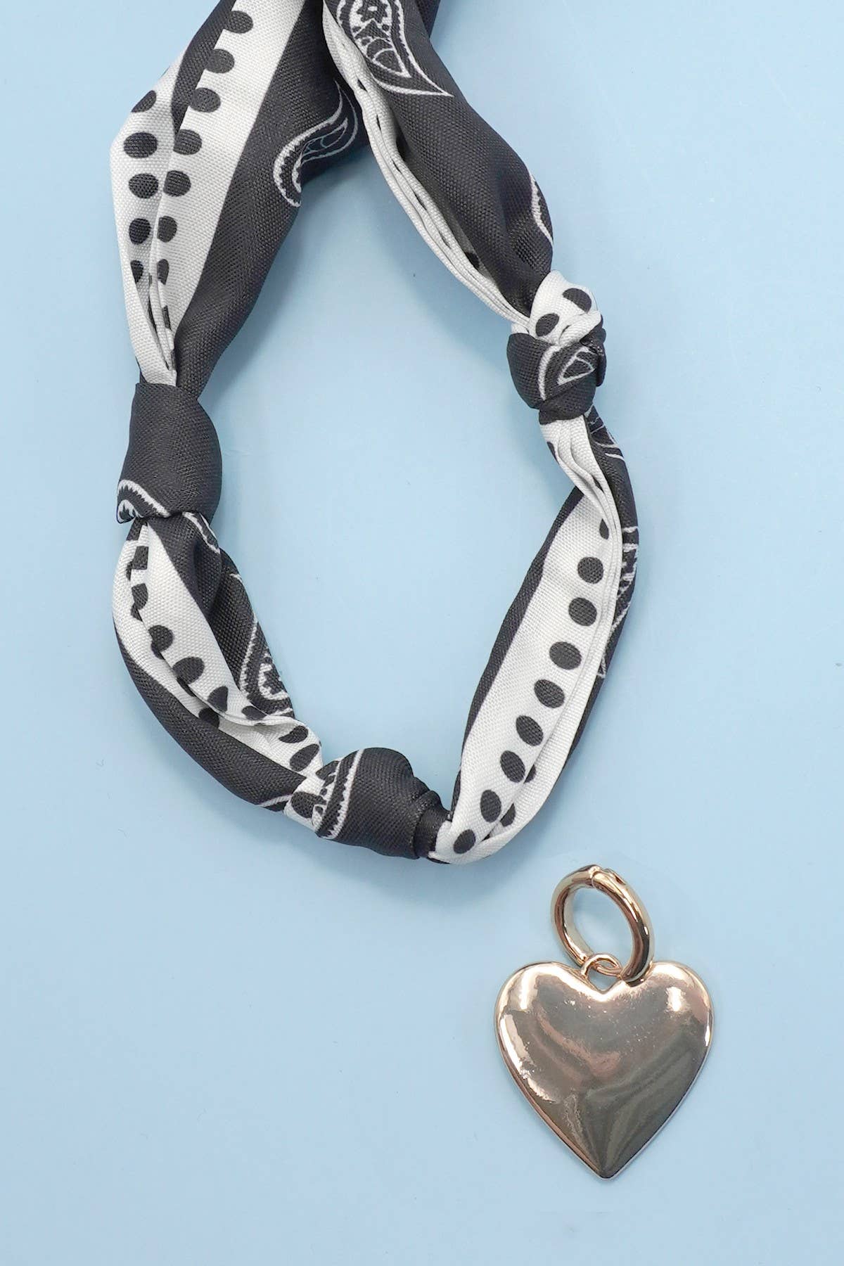 Handcrafted Scarf Interchangeable Charm Necklace | 80N92095
