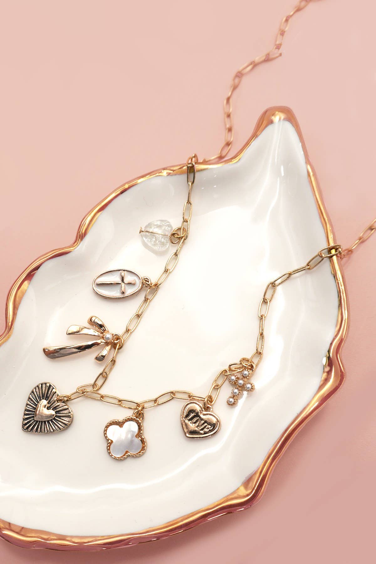 CHARM NECKLACE CROSS HEART