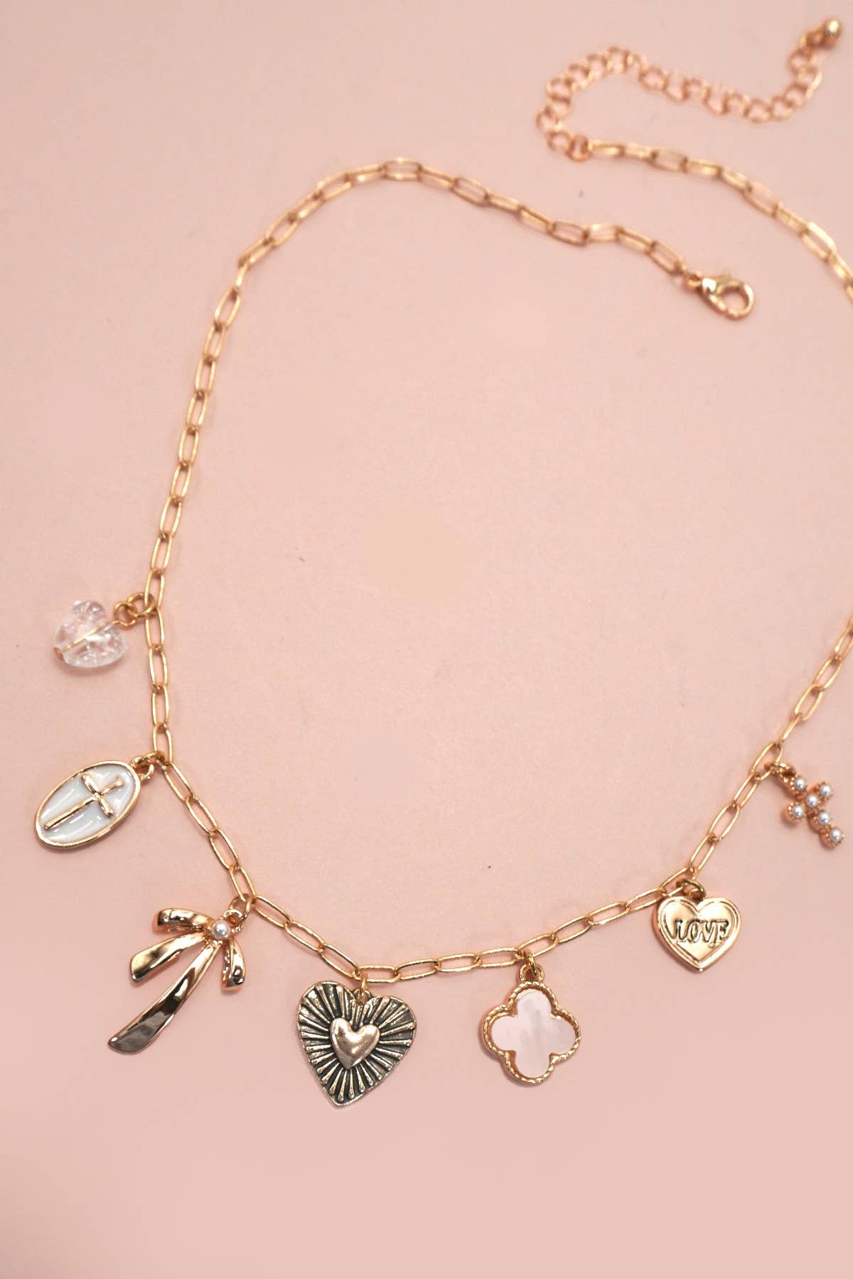 CHARM NECKLACE CROSS HEART